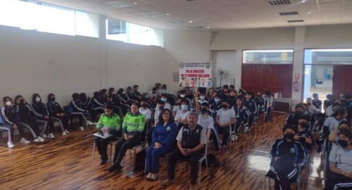 Conferencia para el Colegio Félix Tello – La Molina